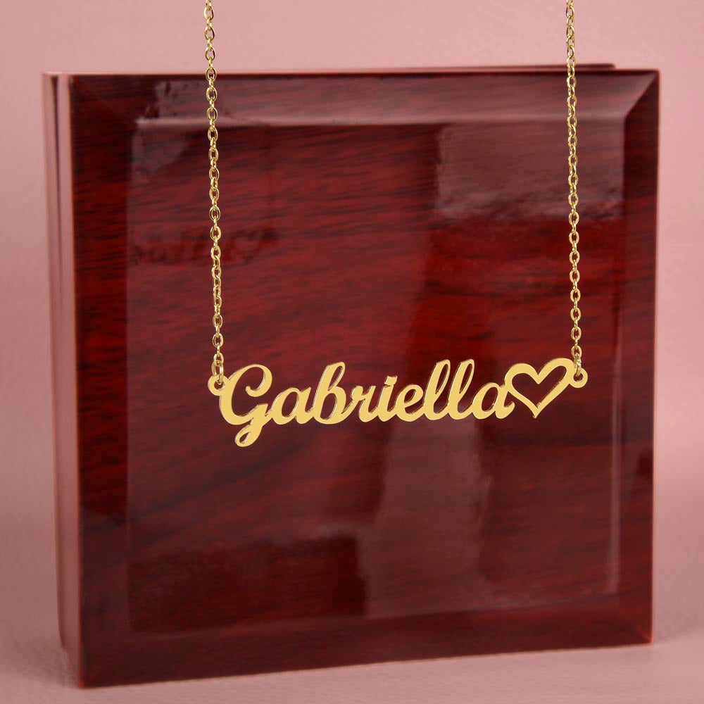 Name Necklace plus Heart