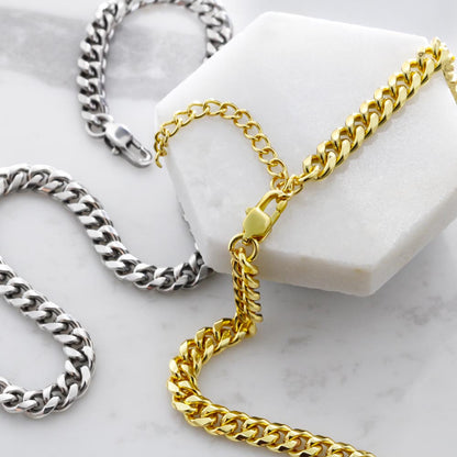 Gift for Stepped Up Dad - Cuban Link Chain - Eternal Bond Heart Makes Us Family